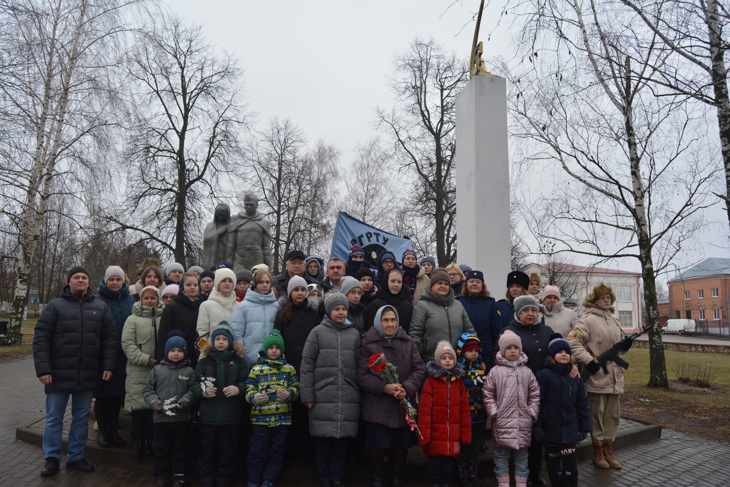 Был в кольце блокады Ленинград….